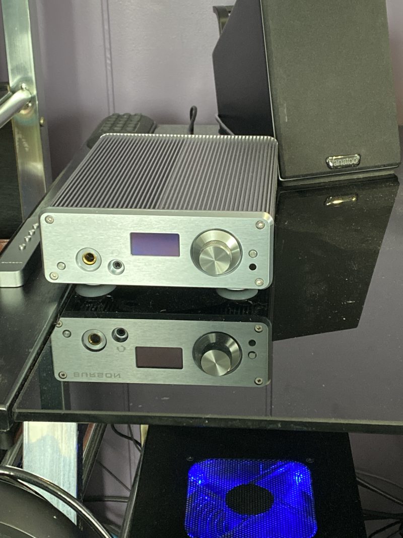 Sennheiser HD660S headphones with Burson Playmate 2 headphone amp