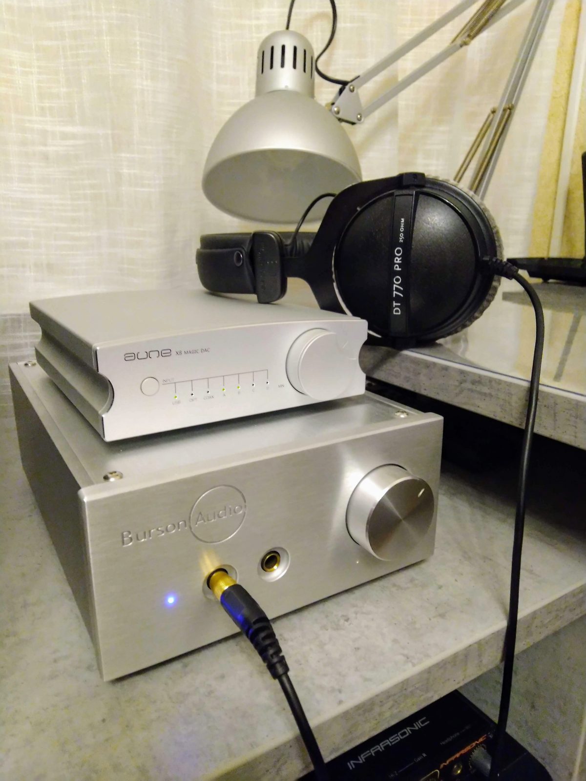 Focal Chora 806, Beyerdynamic DT 770 Pro (250 Ohm), Sennheiser HD 558